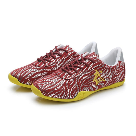 New Chinese Traditional Men Kung Fu Taiji Tai Chi Shoes Taekwondo Wear-resistant Wushu Breathable show Martial Arts Shoes 2021